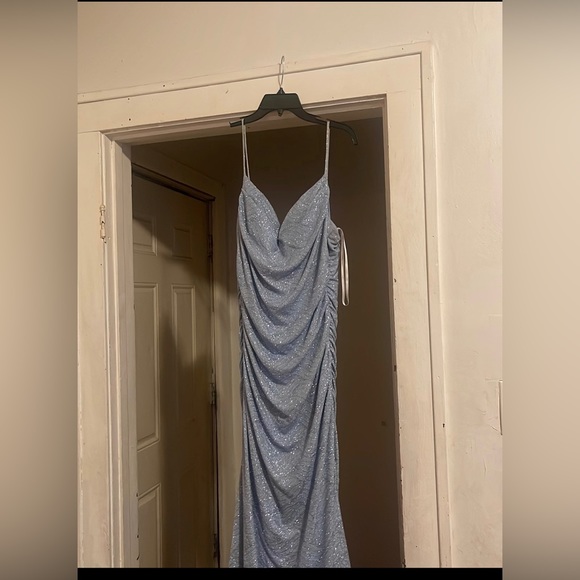 Sky blue prom dress size XL - Picture 3 of 4
